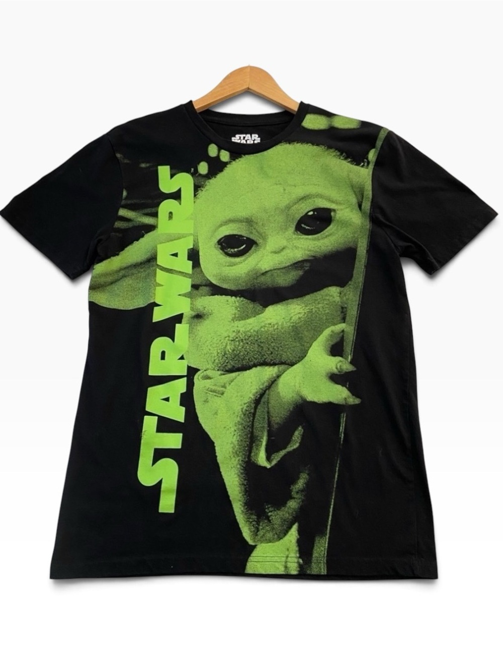 Star Wars Yoda Jedi tee black green grafic short sleeve t-shirt 60% coton small